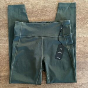 NWT allbirds Natural Pine Olive Green Athletic Running Leggings Size Medium